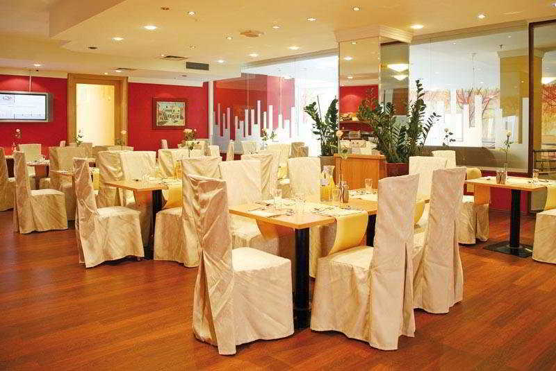 Dion Hotel Villach Restaurant photo